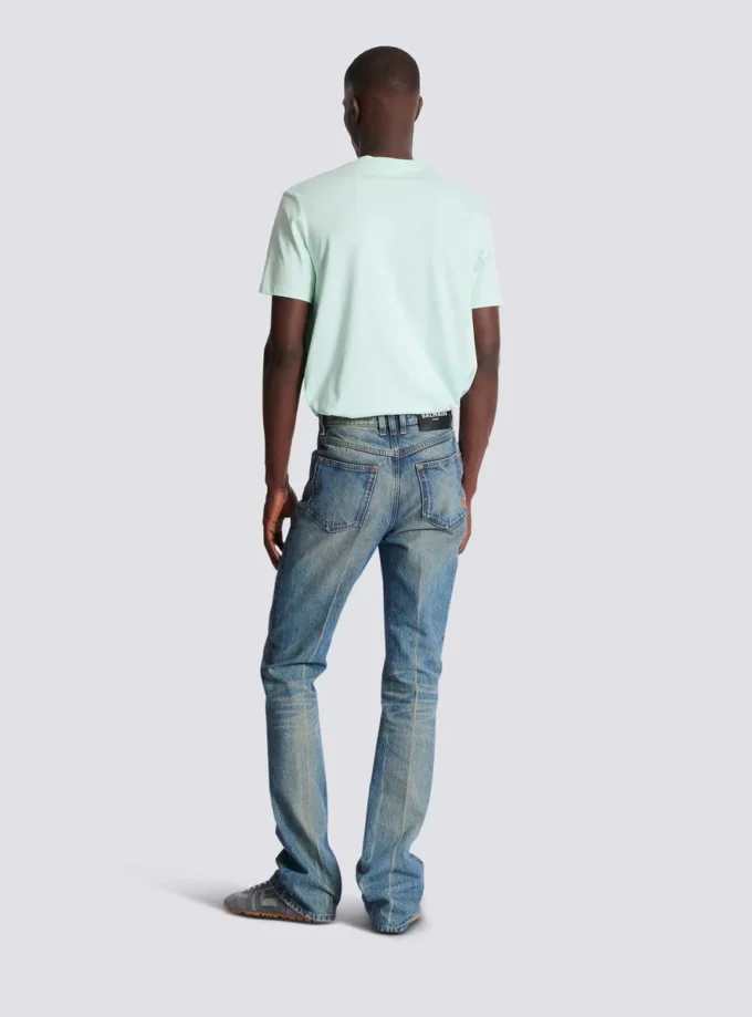 Jeans slim a gamba dritta in denim vintage Jeans slim a gamba dritta in denim vintage