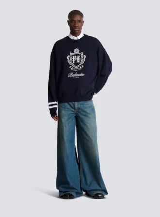 Maglione lavorato a maglia con emblema College