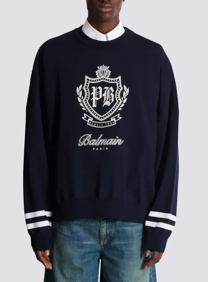Maglione lavorato a maglia con emblema College Maglione lavorato a maglia con emblema College