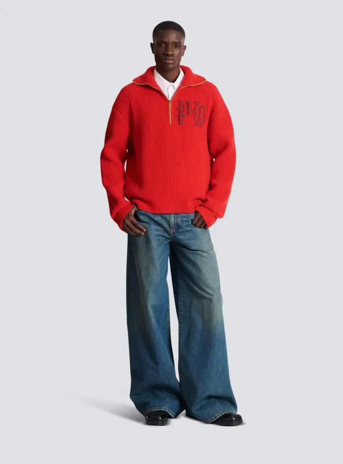 Maglione lavorato a trecce Maglione lavorato a trecce