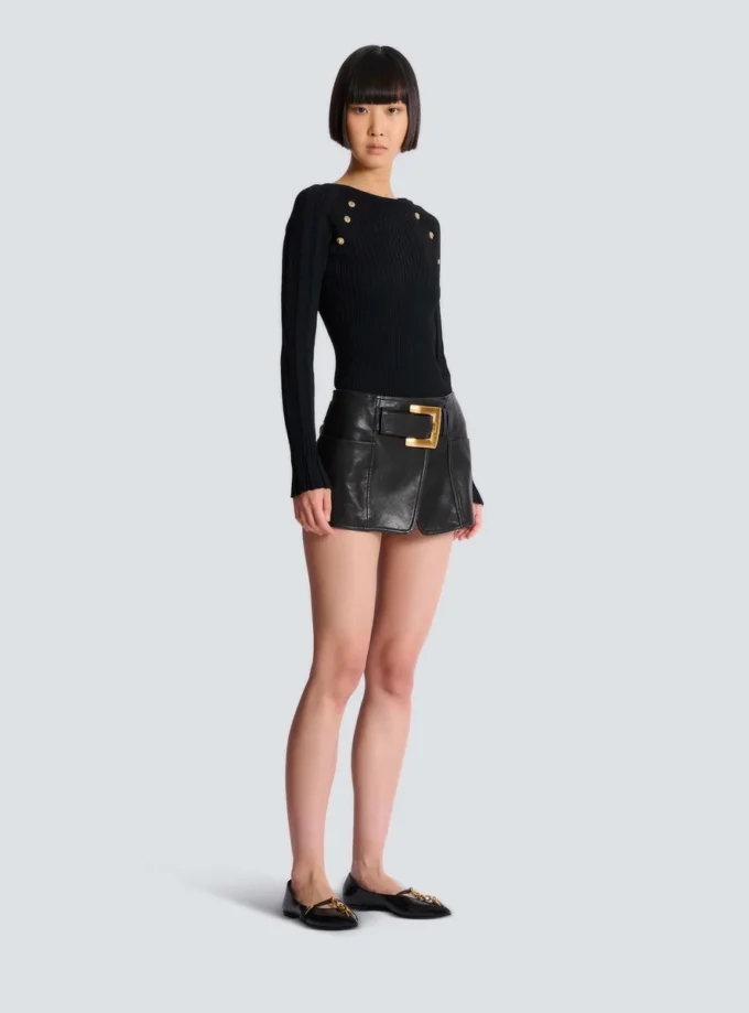 Minigonna in pelle con cintura