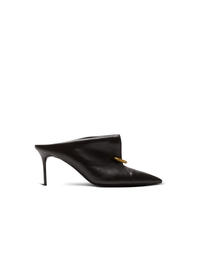 Mules in pelle di agnello con piercing frontale