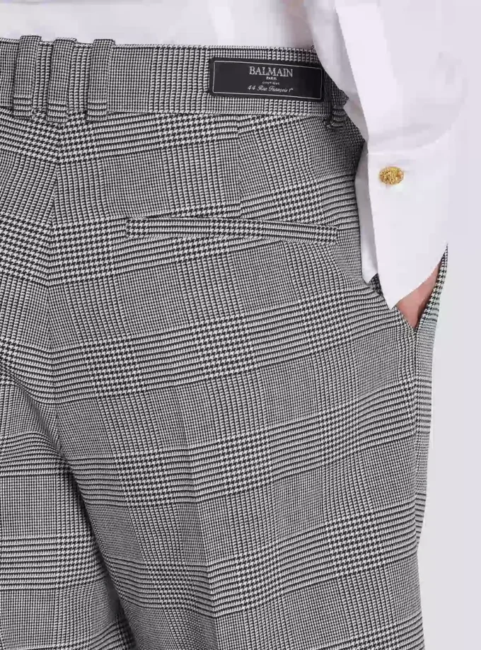 Pantaloncini con pinces e motivo Principe di Galles Pantaloncini con pinces e motivo Principe di Galles