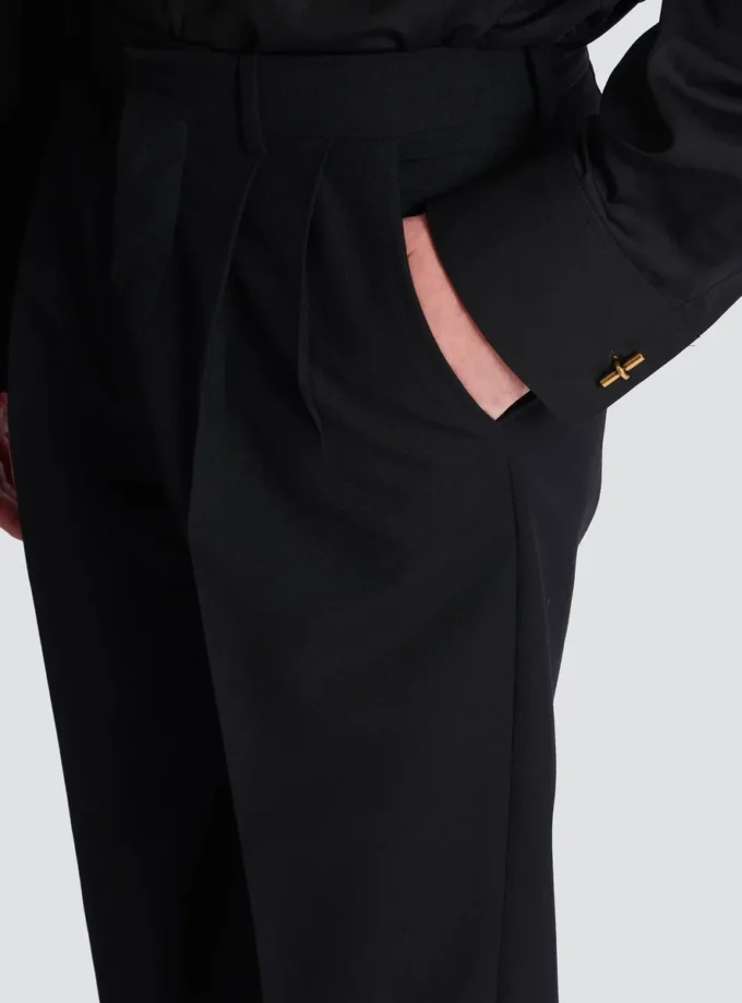 Pantaloni dritti in lana Pantaloni dritti in lana