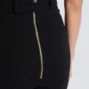Pantaloni elasticizzati con cintura Pantaloni elasticizzati con cintura