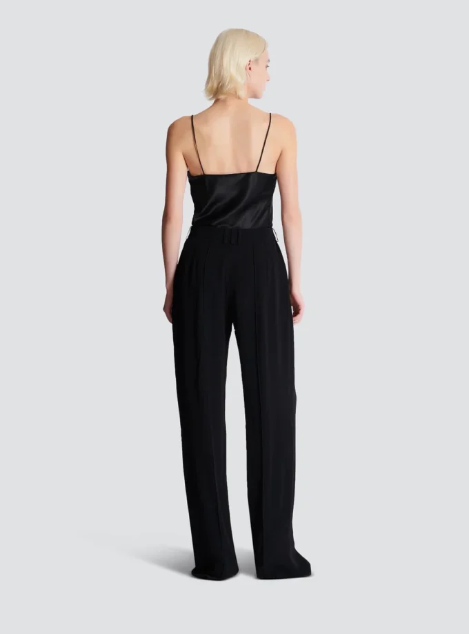 Pantaloni sartoriali dritti in crêpe Pantaloni sartoriali dritti in crêpe
