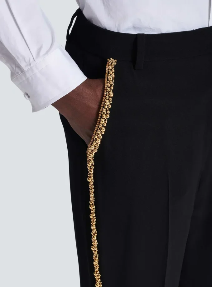Pantaloni sartoriali dritti in crêpe ricamato Pantaloni sartoriali dritti in crêpe ricamato