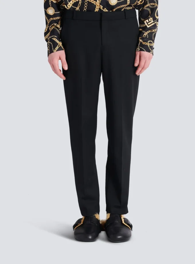 Pantaloni sartoriali in lana a gamba dritta Pantaloni sartoriali in lana a gamba dritta