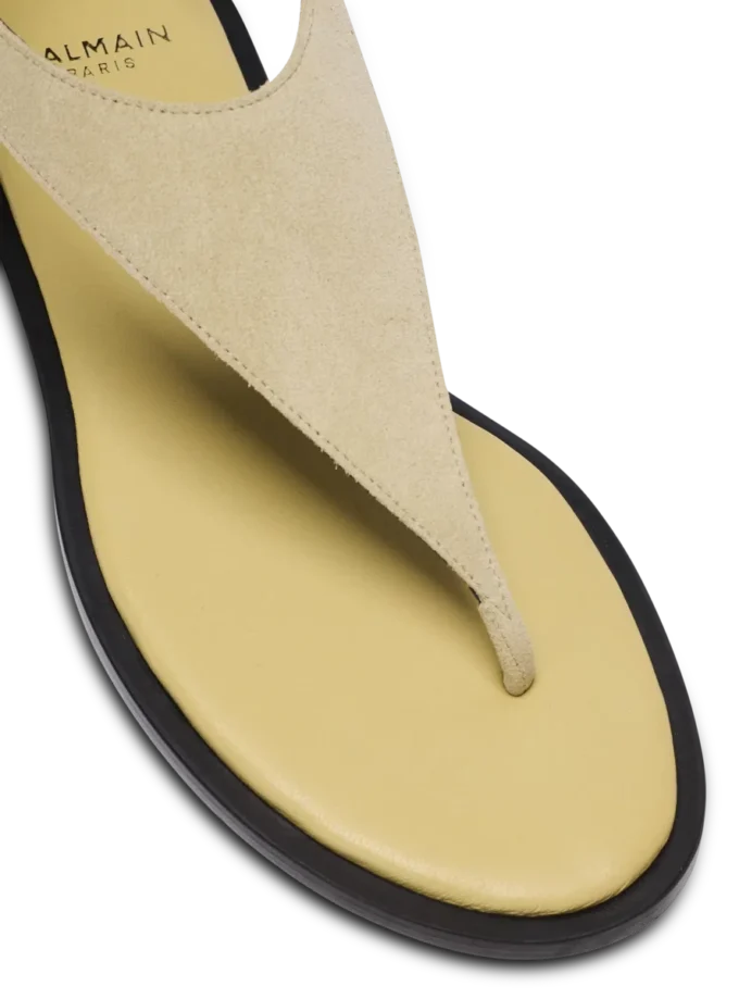 Sandali piatti Anthem con cinturino in pelle scamosciata Sandali piatti Anthem con cinturino in pelle scamosciata