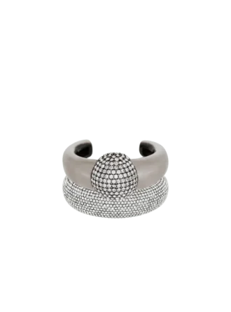 Set di bracciali rigidi con piercing