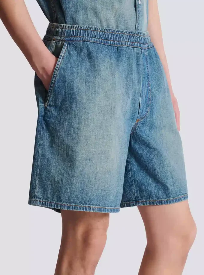 Shorts in denim slavato Shorts in denim slavato
