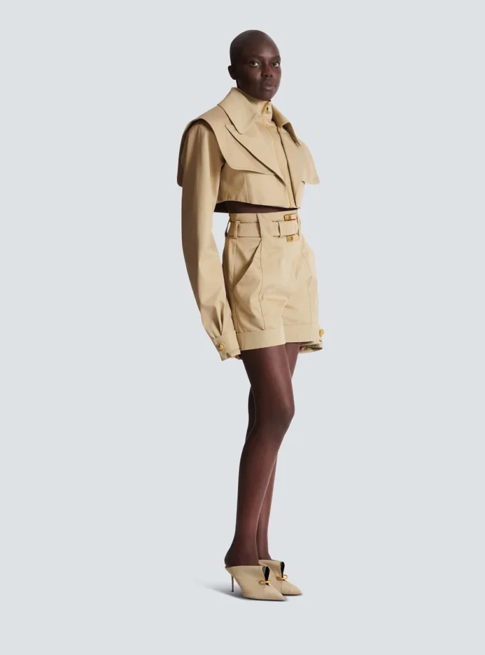Shorts in gabardine di cotone con cintura Shorts in gabardine di cotone con cintura