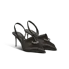 Slingback in raso con piercing