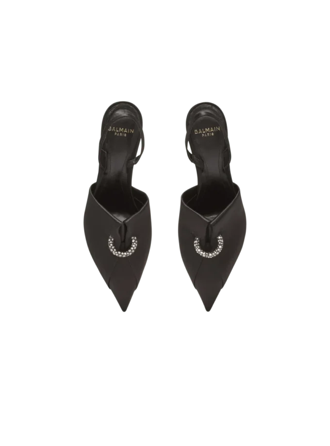 Slingback in raso con piercing