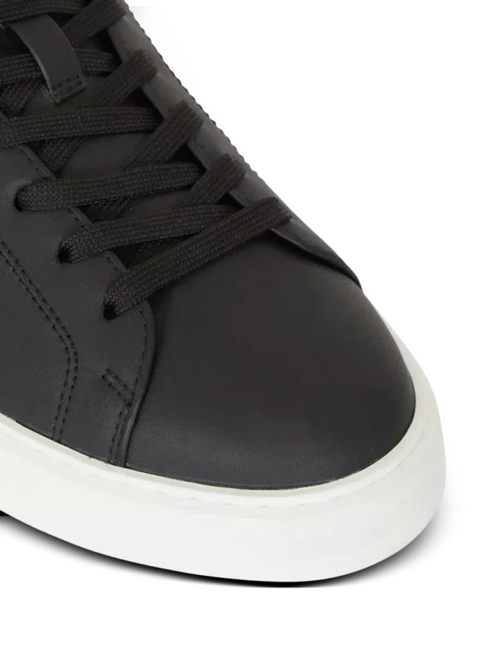 Sneakers B-Court in pelle di vitello Sneakers B-Court in pelle di vitello