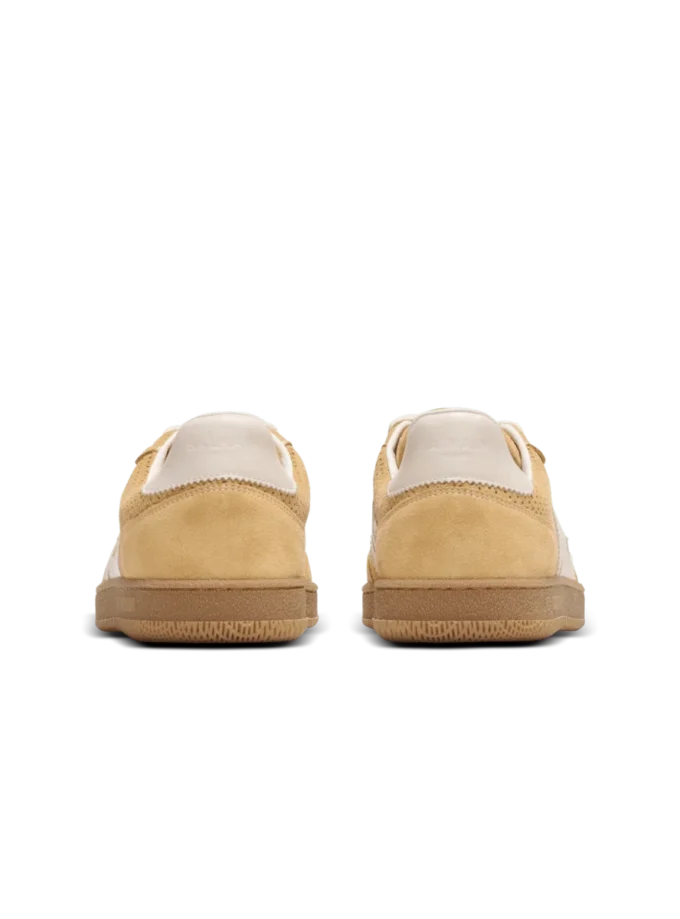 Sneakers Balmain Swan in pelle scamosciata Sneakers Balmain Swan in pelle scamosciata