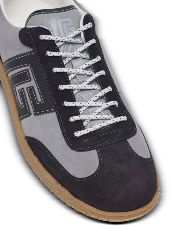 Sneakers Balmain Swan in pelle scamosciata Sneakers Balmain Swan in pelle scamosciata