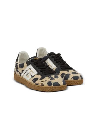 sneakers balmain swan in pelle scamosciata con stampa leopardata 2 330x446 - Sneakers Balmain Swan in pelle scamosciata con stampa leopardata