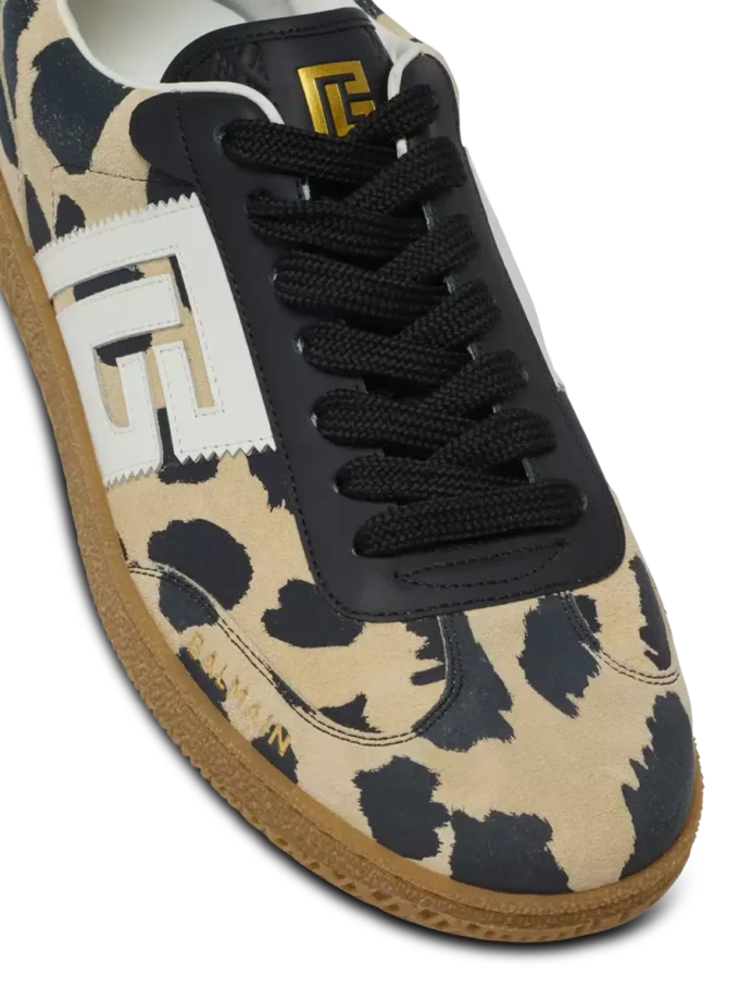 Sneakers Balmain Swan in pelle scamosciata con stampa leopardata Sneakers Balmain Swan in pelle scamosciata con stampa leopardata