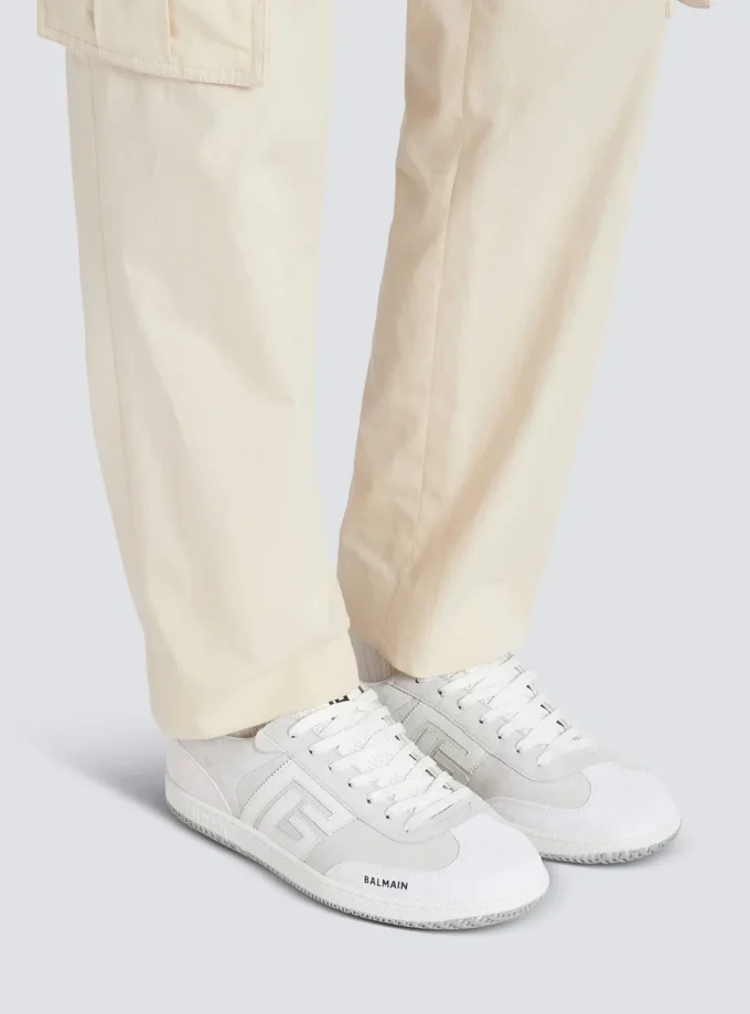 Sneakers Balmain Swan in pelle scamosciata e pelle liscia Sneakers Balmain Swan in pelle scamosciata e pelle liscia