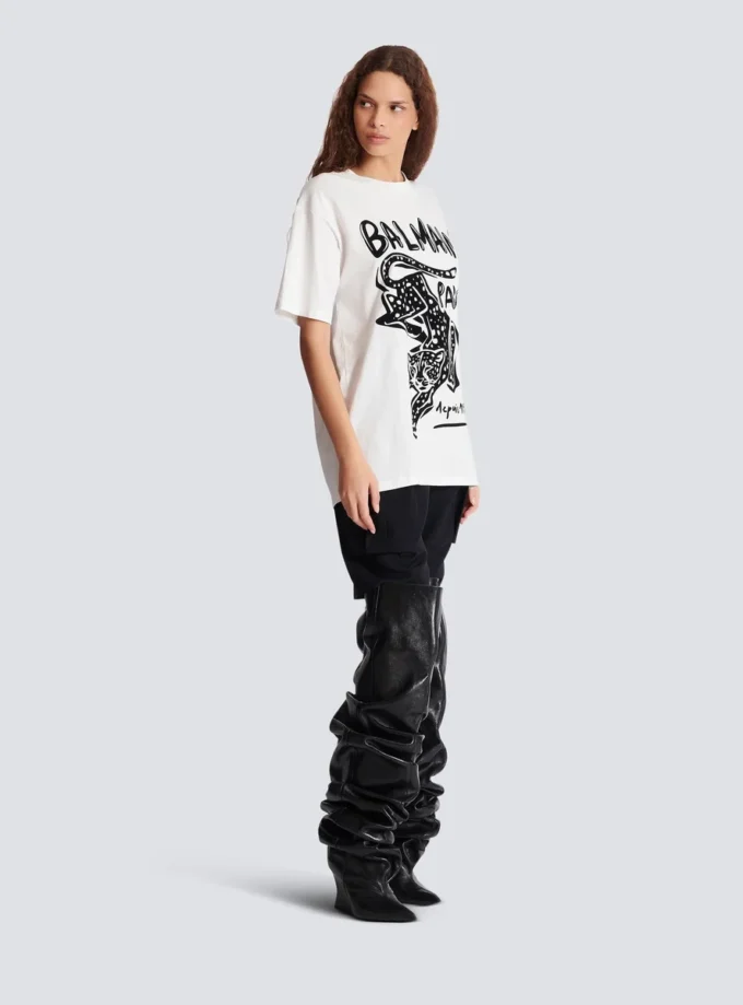 T-shirt a maniche corte con stampa leopardata T-shirt a maniche corte con stampa leopardata