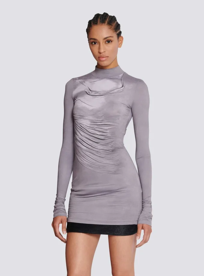 T-shirt a maniche lunghe con collo alto, stampa drappeggiata trompe-l’œil T-shirt a maniche lunghe con collo alto, stampa drappeggiata trompe-l’œil