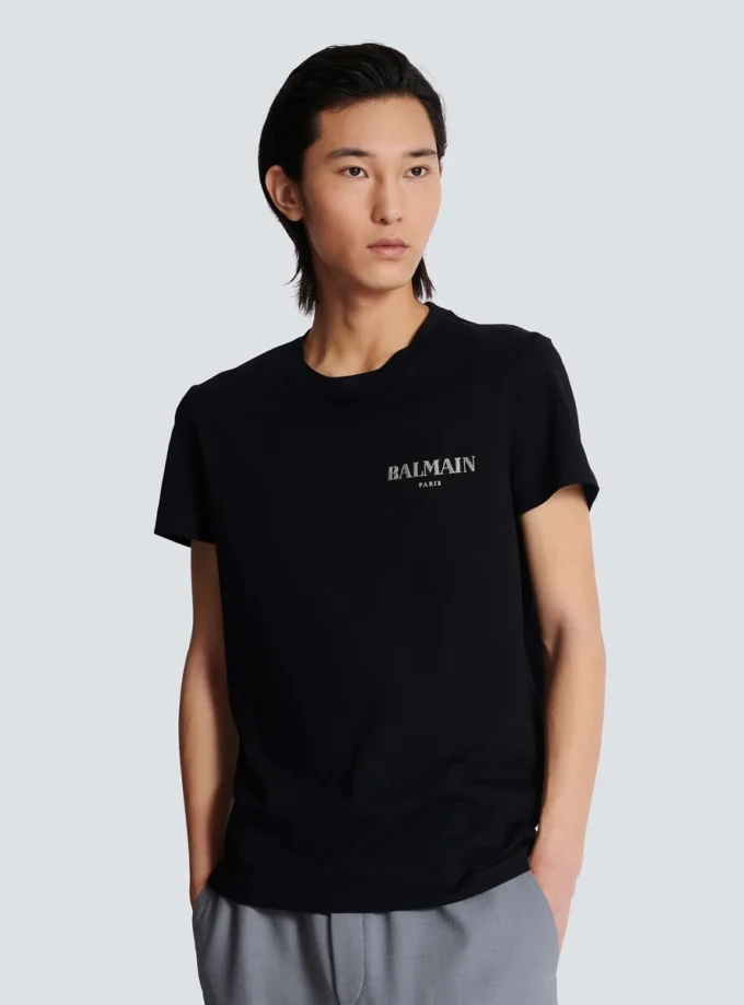 T-shirt con logo Balmain vintage in gel T-shirt con logo Balmain vintage in gel