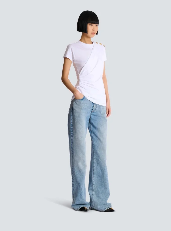 T-shirt drappeggiata con bottoni T-shirt drappeggiata con bottoni