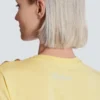 T-shirt drappeggiata con bottoni T-shirt drappeggiata con bottoni