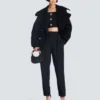 Top bralette in maglia con bottoni Top bralette in maglia con bottoni