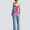 Top stampato con collo alto